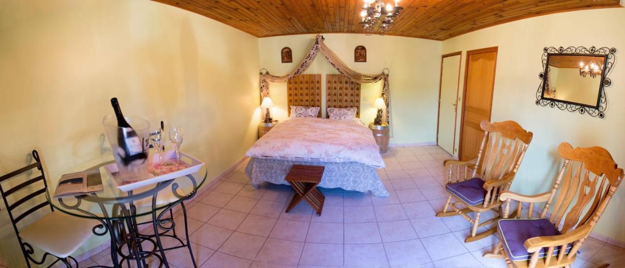 Domaine Bacchus Bed and breakfast *