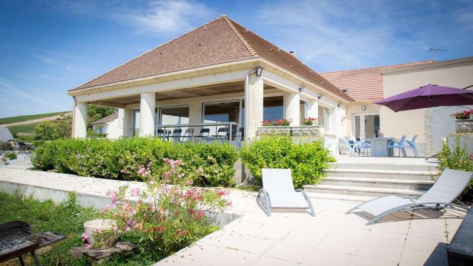 Domaine Bacchus Bed and breakfast *